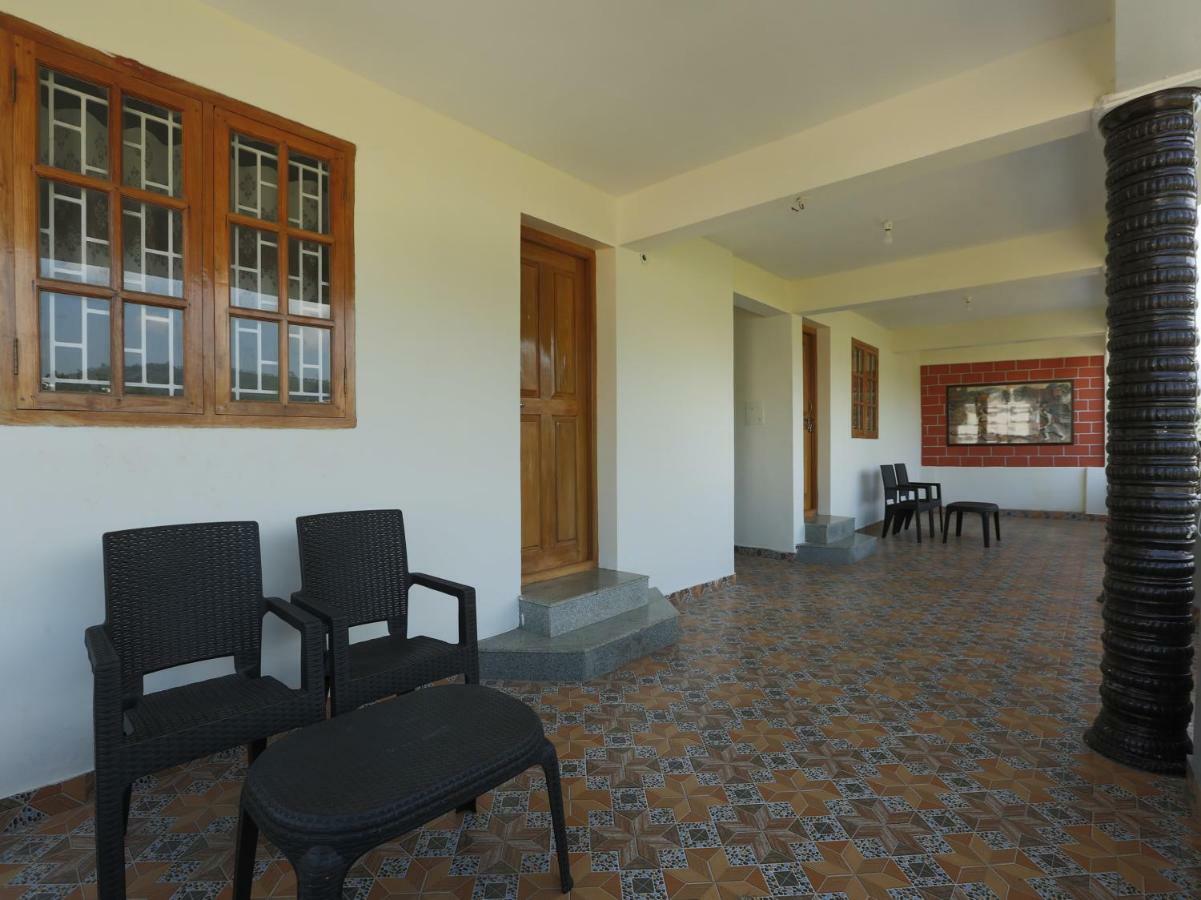 Oyo 32995 Serenest Kotagiri Bagian luar foto